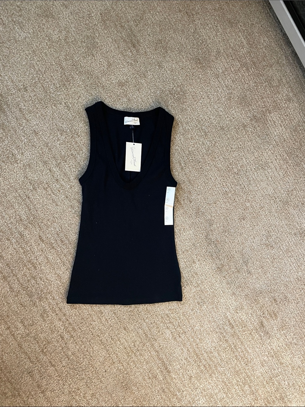 Universal Thread Black Ribbed Tank Top